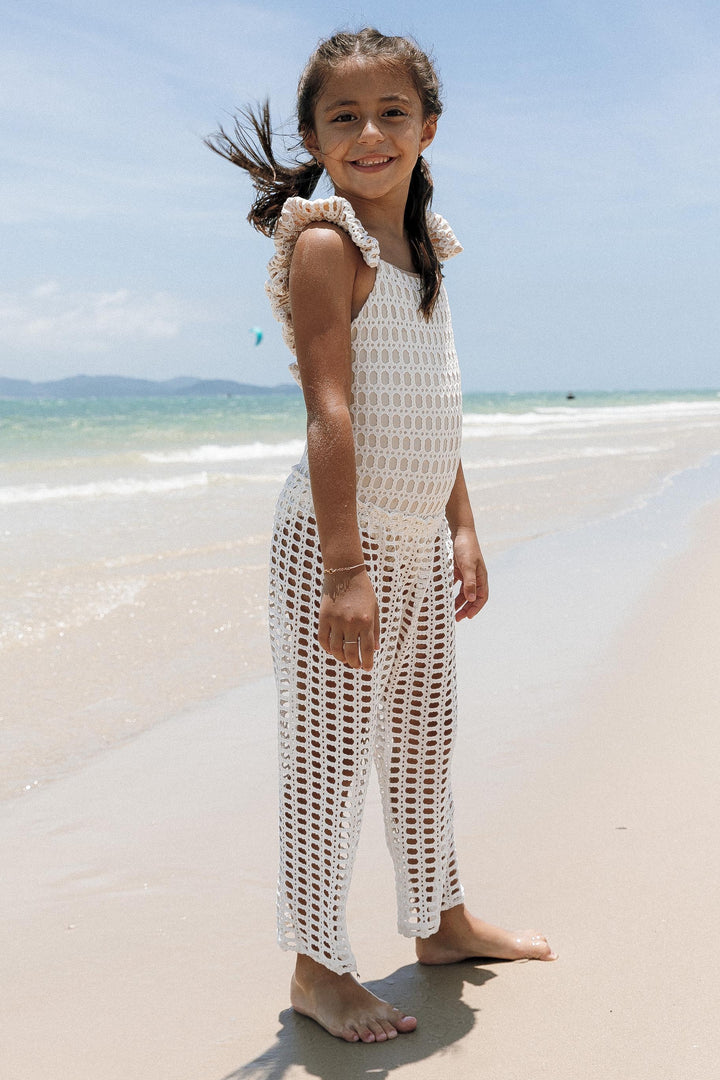 Saída de praia infantil calca Maya de Renda off white da Lili Sampedro