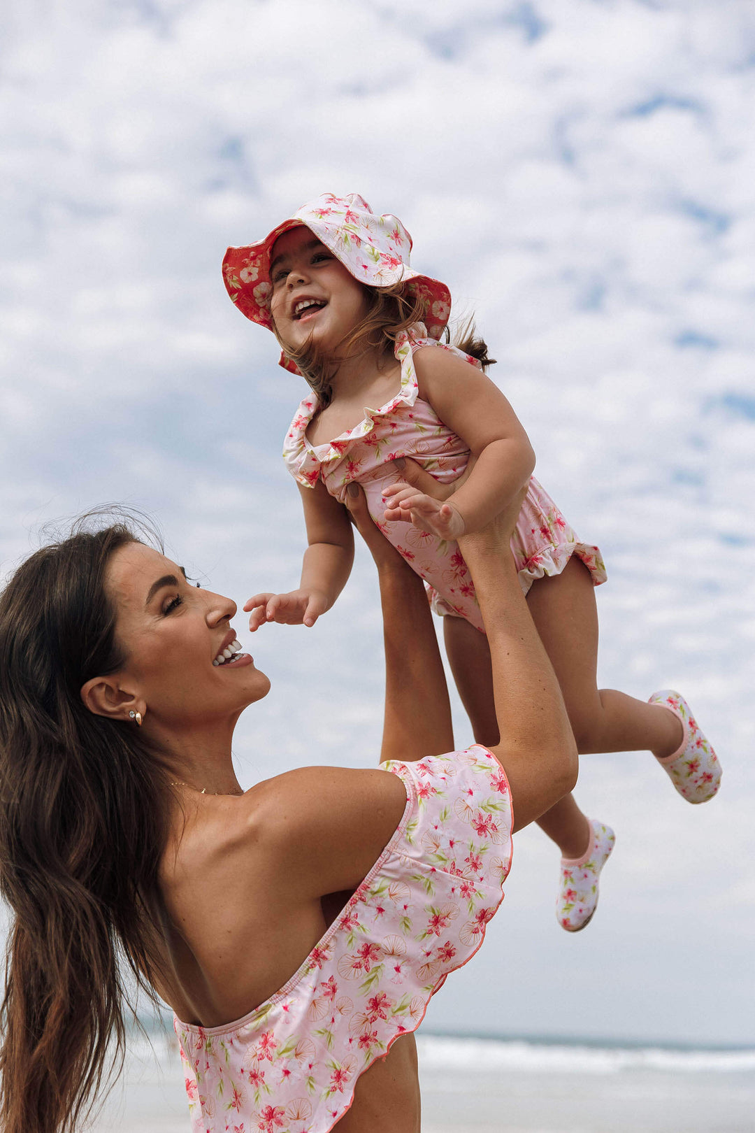 Chapéu de Praia Infantil com Proteção UV Dupla Face Hibiscos