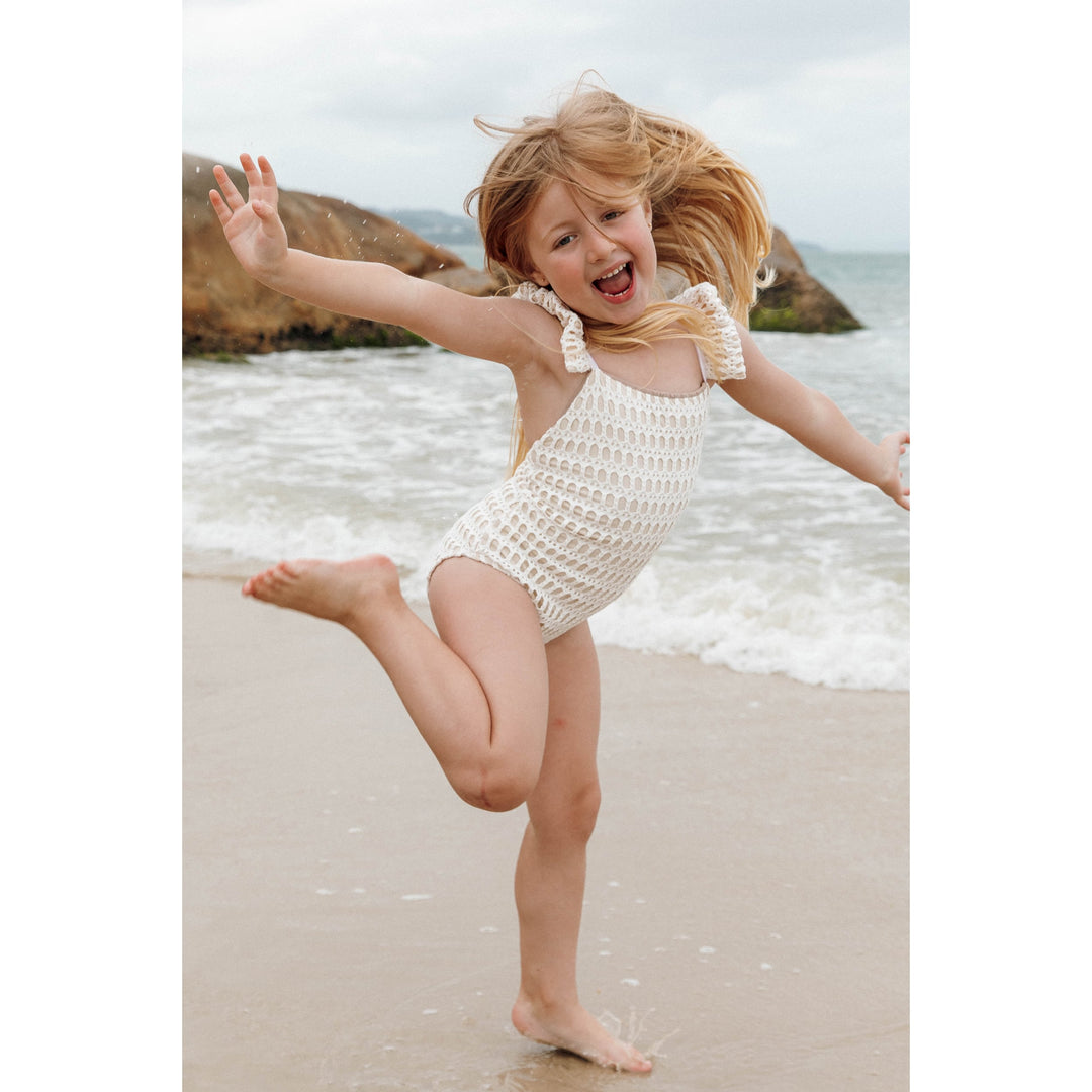 Maiozinho Renda Off White Infantil de Praia da Lili Sampedro para o Reveillon